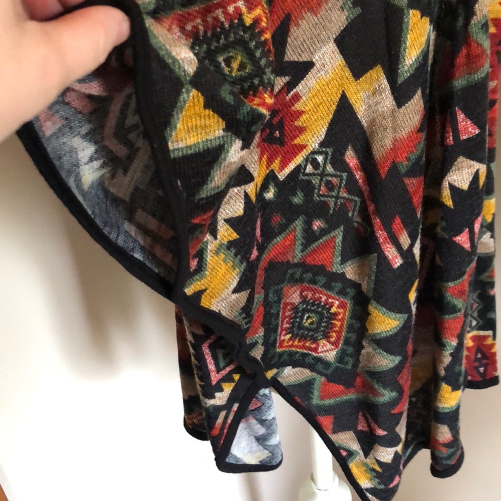Aztec Poncho Cardigan - Picture 2 of 5
